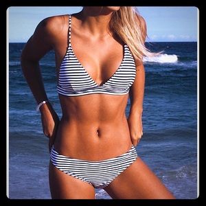 Hit summer stripe bikini set